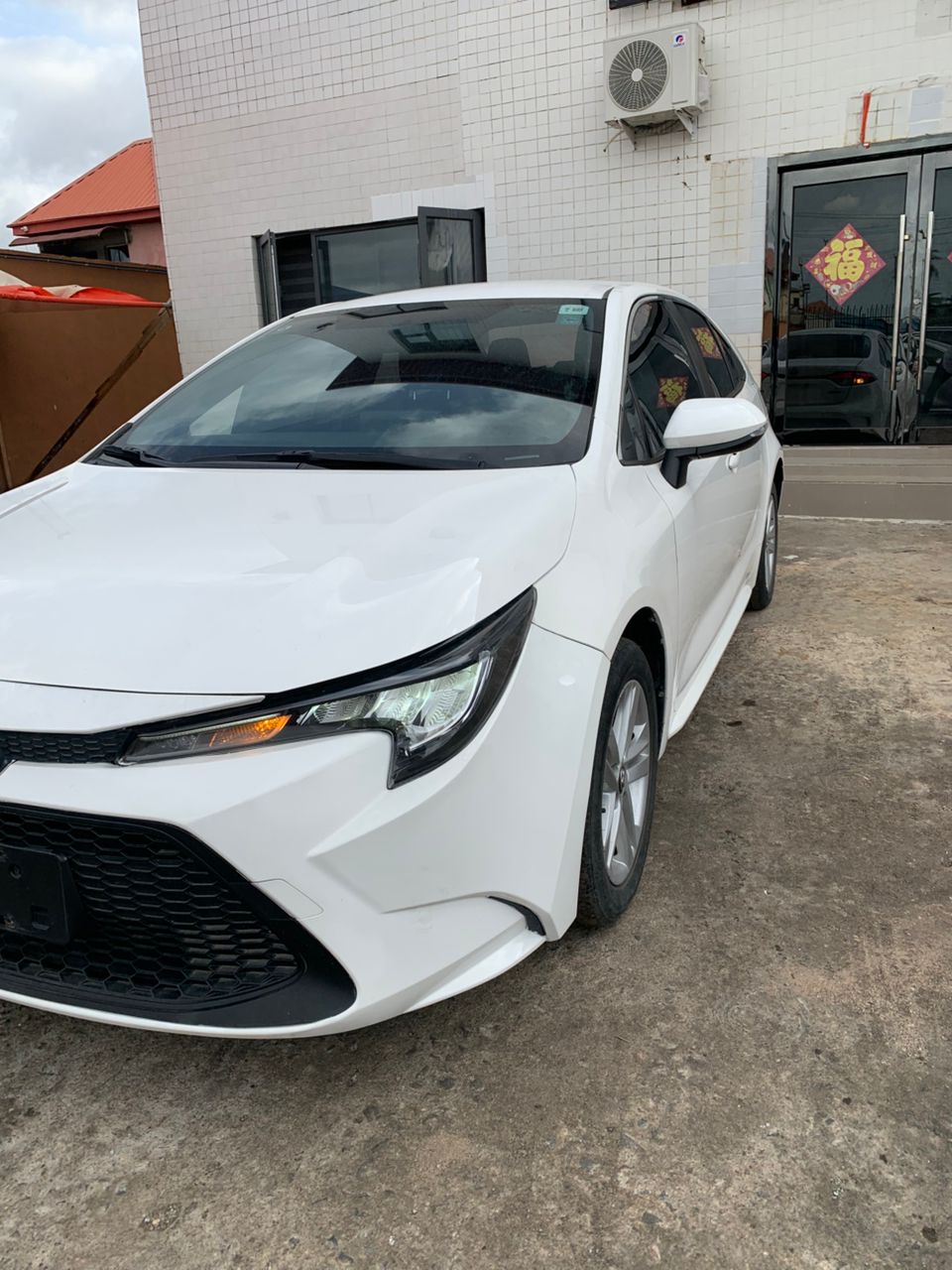 Toyota Corolla Hybrid Levin